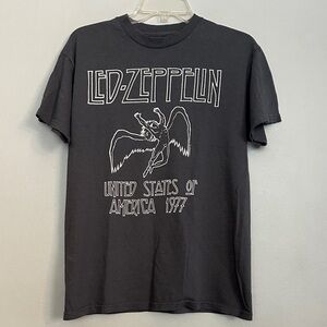 Led Zeppelin men Charcoal Graphic United States of America 1977 band tour Tshirt
